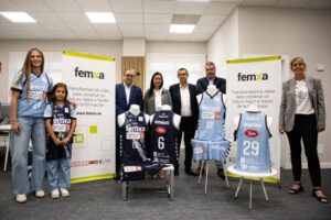 Apoyo de Femxa al deporte de Vigo Presentación de la equipación del Celta Femxa