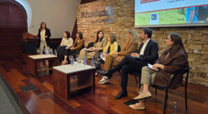 Mamen López, de Femxa en la presentación de las Buenas prácticas en la jornada Corresponsables Vigo 2026 Mamen López, de Femxa en la presentación de las Buenas prácticas de Grandes Empresas