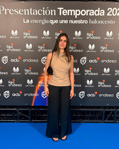 Deva Bermejo representó a Celta Femxa en la presentación de la Liga Endesa. Deva Bermejo representó a Celta Femxa en la presentación de la Liga Endesa.